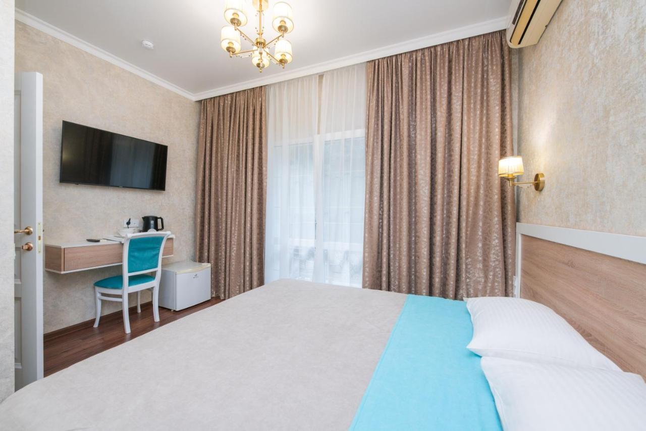 Allure Hotel Sochi Bagian luar foto